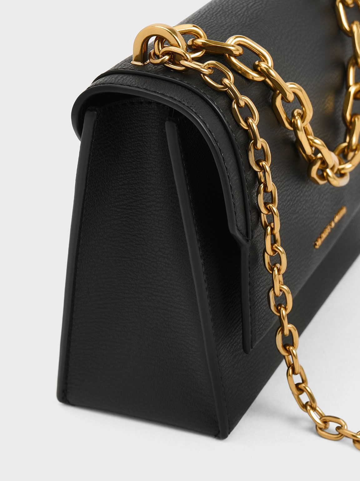 Front Flap Chain Handle Crossbody Bag - Black